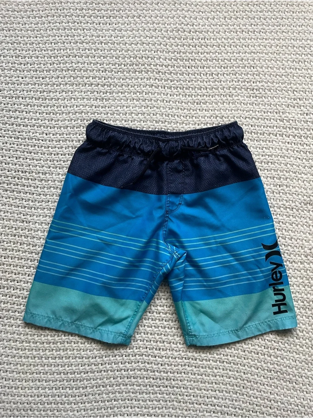 Hurley Boys' Blue Gradient Swim Set with White (Shark Graphic) Rash Guard